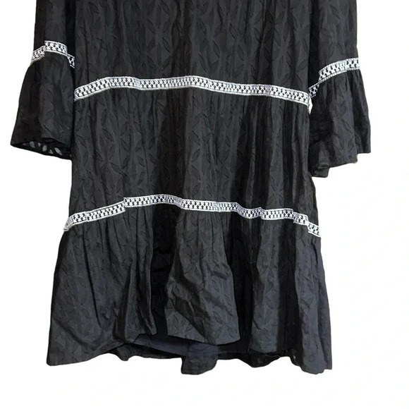 Tommy Bahama Black Vneck Embroidered Tiered Cover-up Black Size Medium - Picture 4 of 7